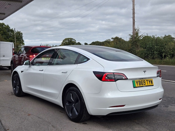 Used Tesla Model 3 2019 for sale - 76202274: Photo 4