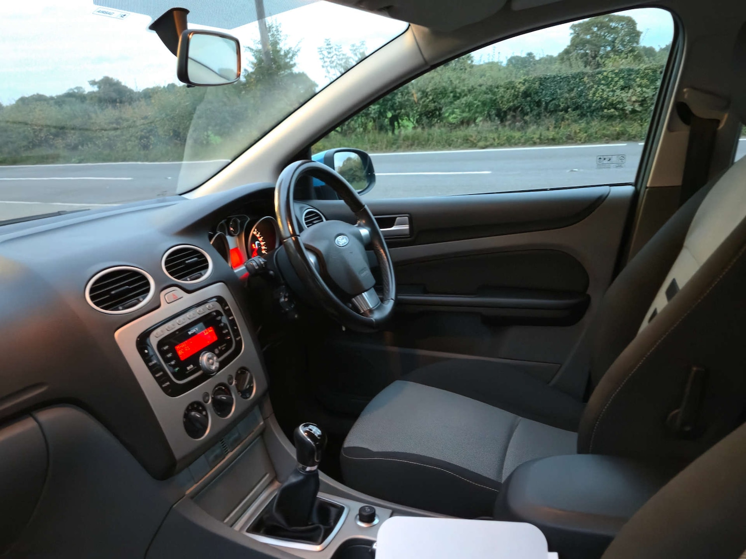 Used Ford Focus 2010 for sale - 76314259: Photo 29