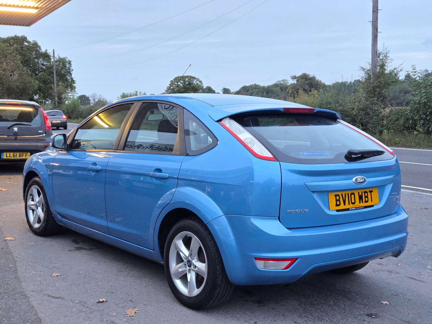 Used Ford Focus 2010 for sale - 76314259: Photo 4