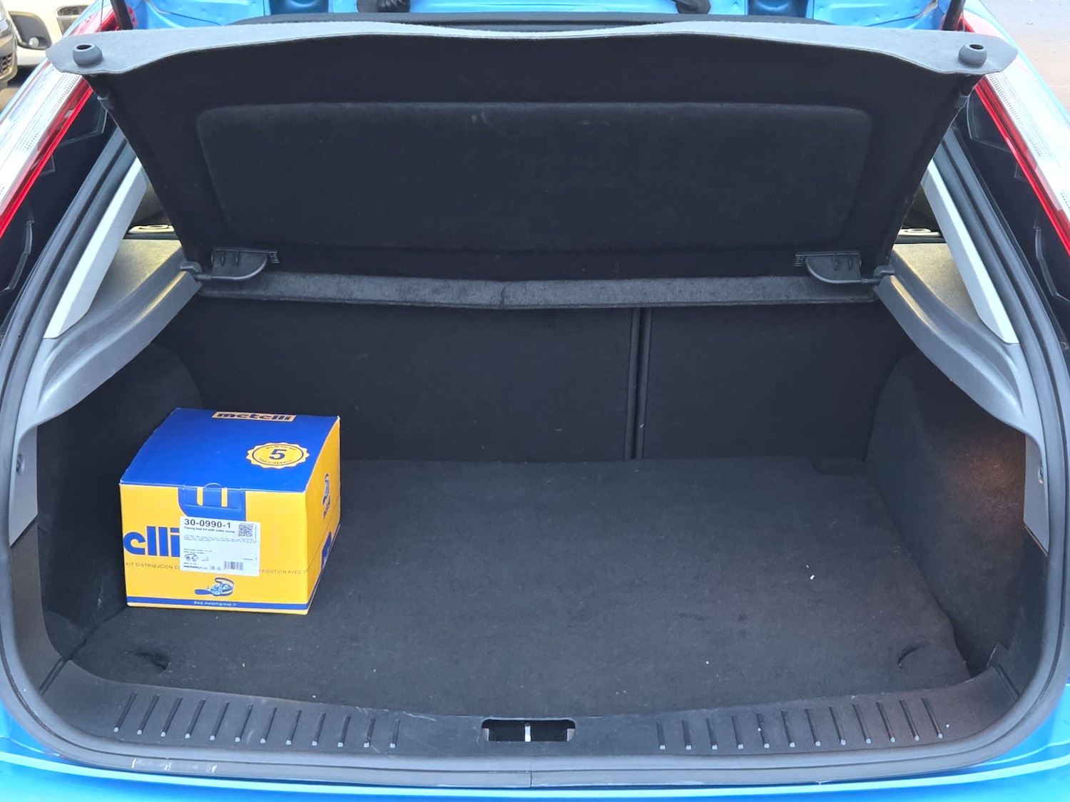 Used Ford Focus 2010 for sale - 76314259: Photo 6