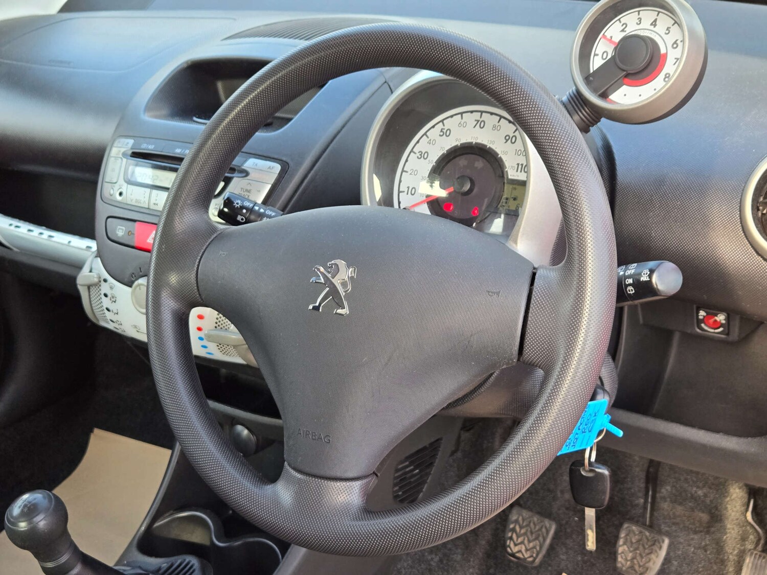 Used Peugeot 107 2014 for sale - 77785313: Photo 17