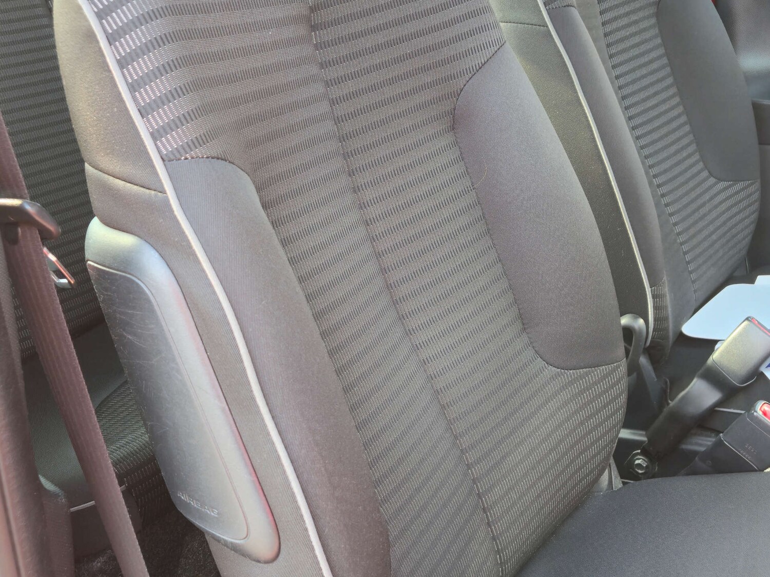 Used Peugeot 107 2014 for sale - 77785313: Photo 20