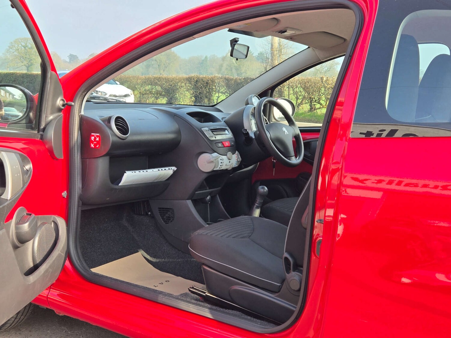 Used Peugeot 107 2014 for sale - 77785313: Photo 24