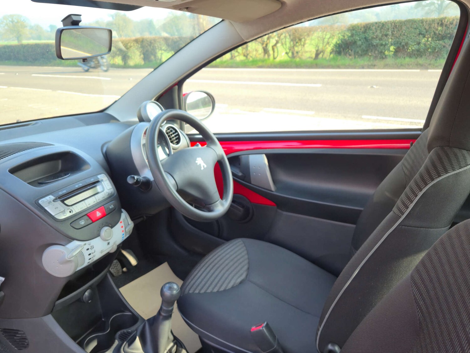 Used Peugeot 107 2014 for sale - 77785313: Photo 27