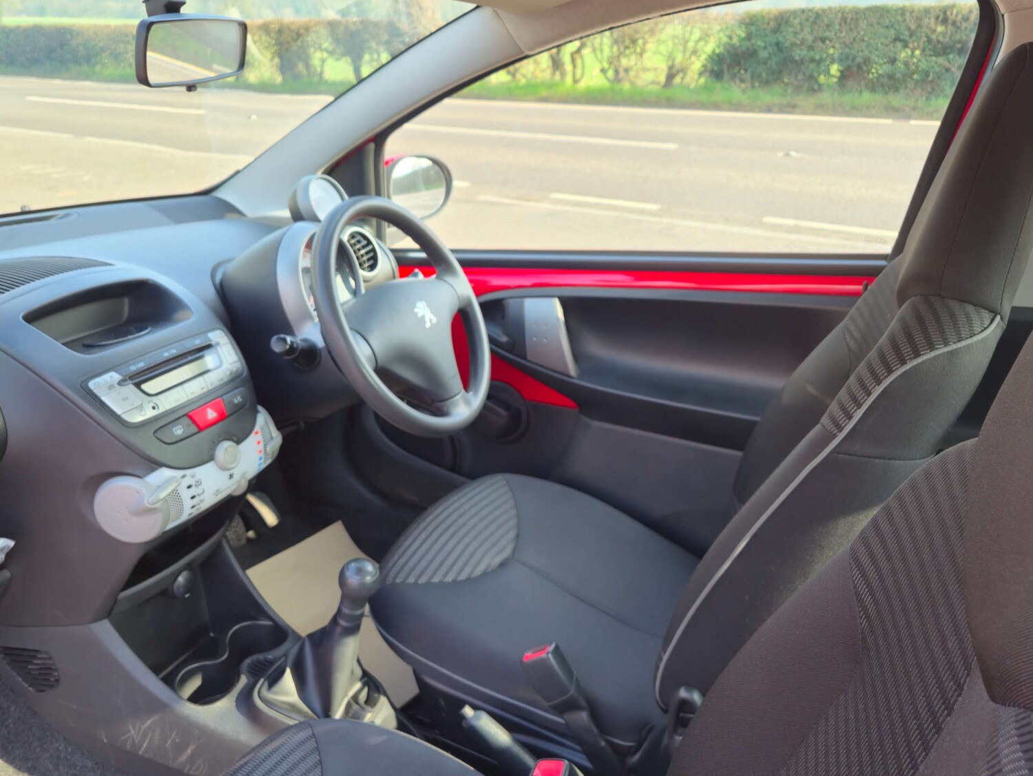 Used Peugeot 107 2014 for sale - 77785313: Photo 28