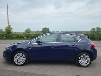 Used Vauxhall Astra 2014 for sale - 78456206: Photo