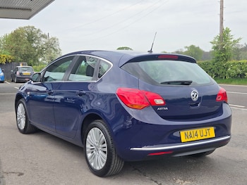 Used Vauxhall Astra 2014 for sale - 78456206: Photo