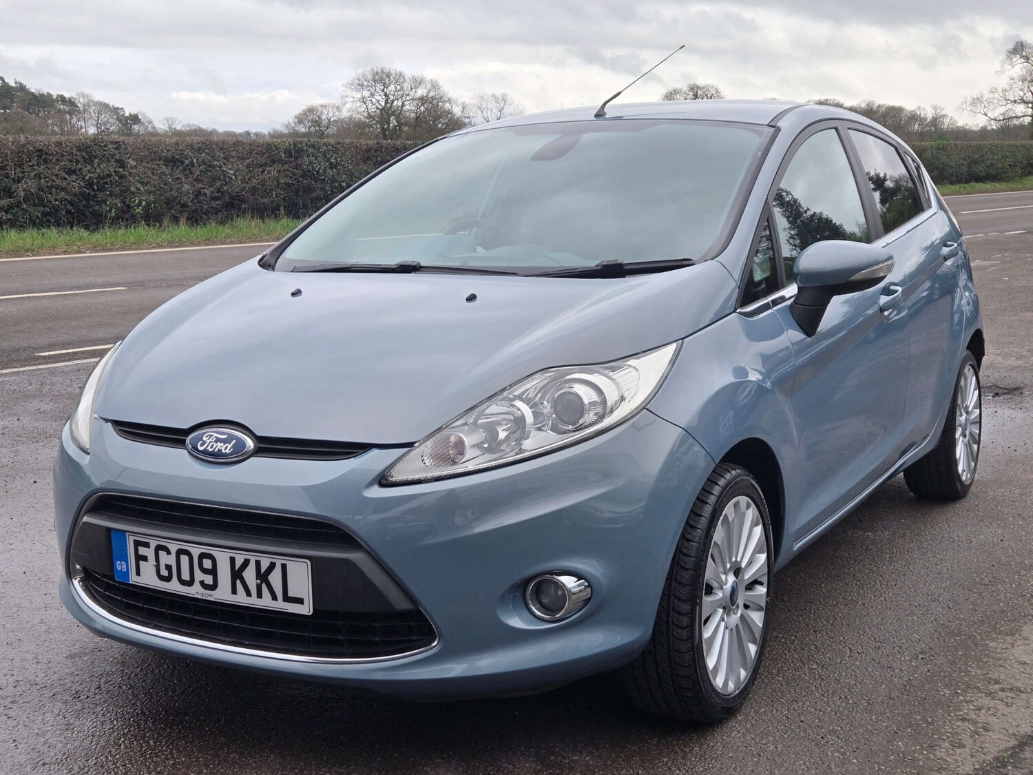Used Ford Fiesta 2009 for sale - 77850730: Photo 12