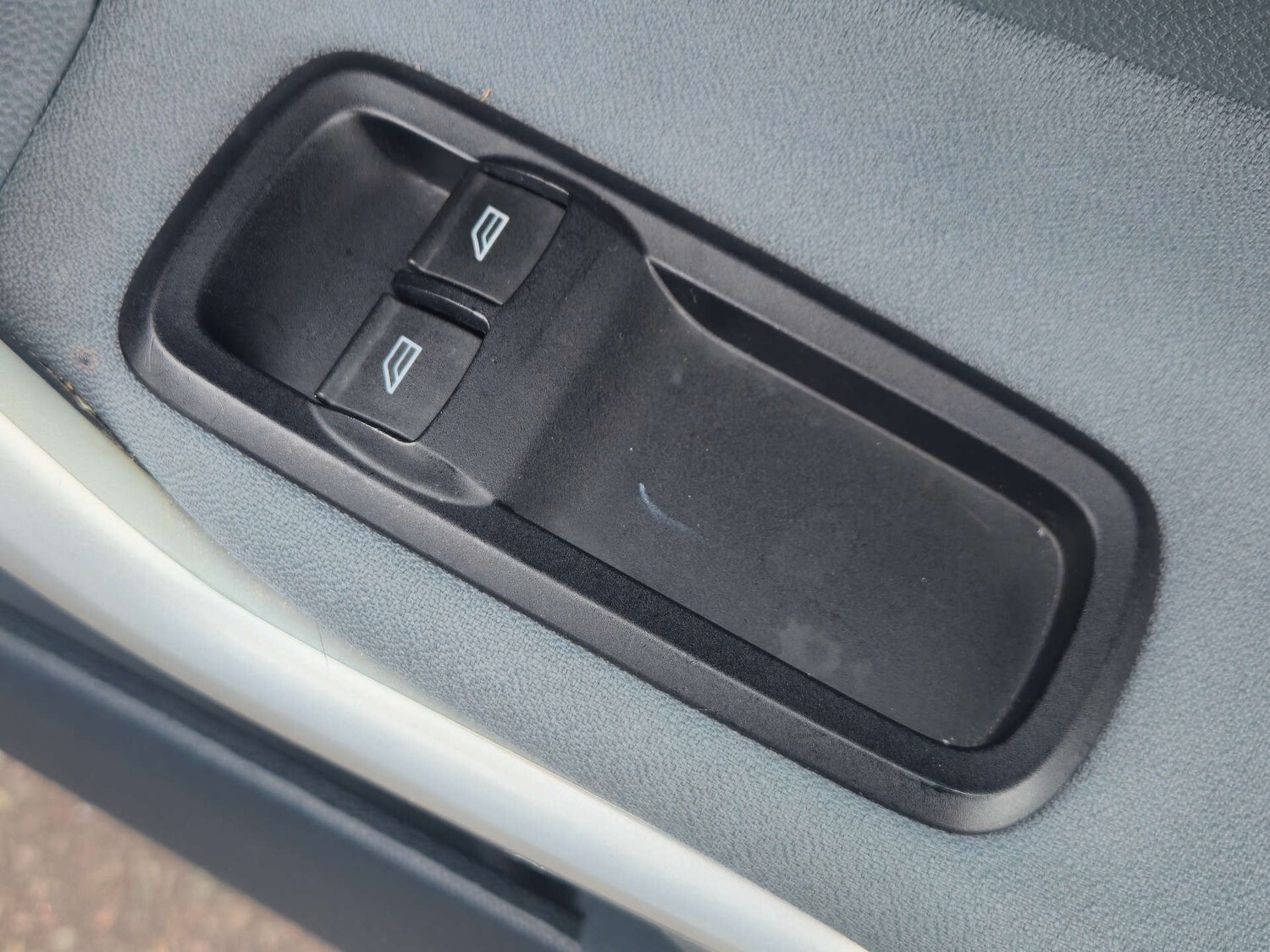 Used Ford Fiesta 2009 for sale - 77850730: Photo 23