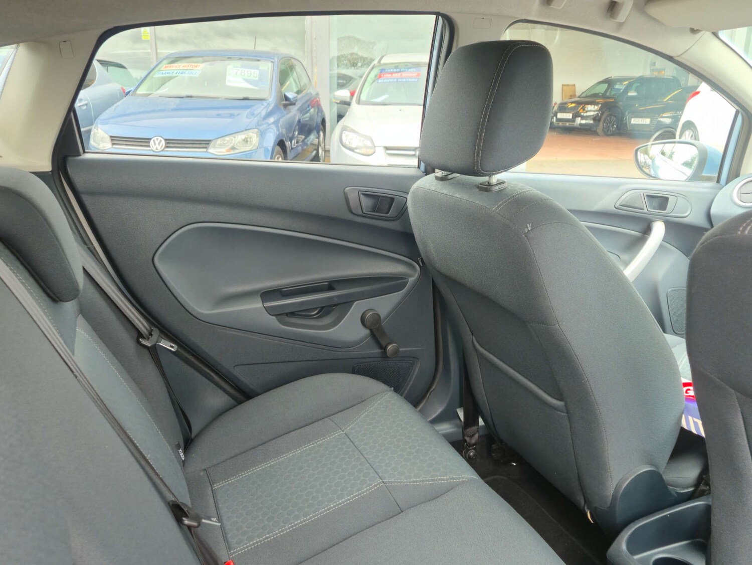 Used Ford Fiesta 2009 for sale - 77850730: Photo 24