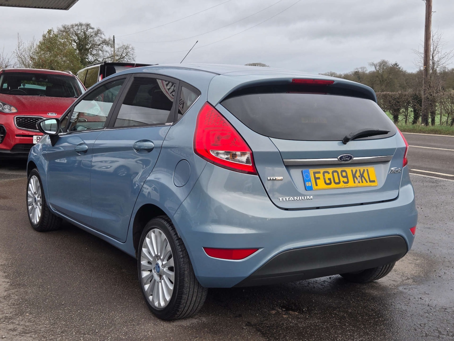 Used Ford Fiesta 2009 for sale - 77850730: Photo 4