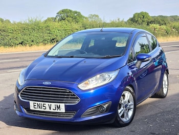 Used Ford Fiesta 2015 for sale - 79315232: Photo