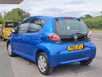 Used Toyota AYGO 2010 for sale - 79122351: Photo