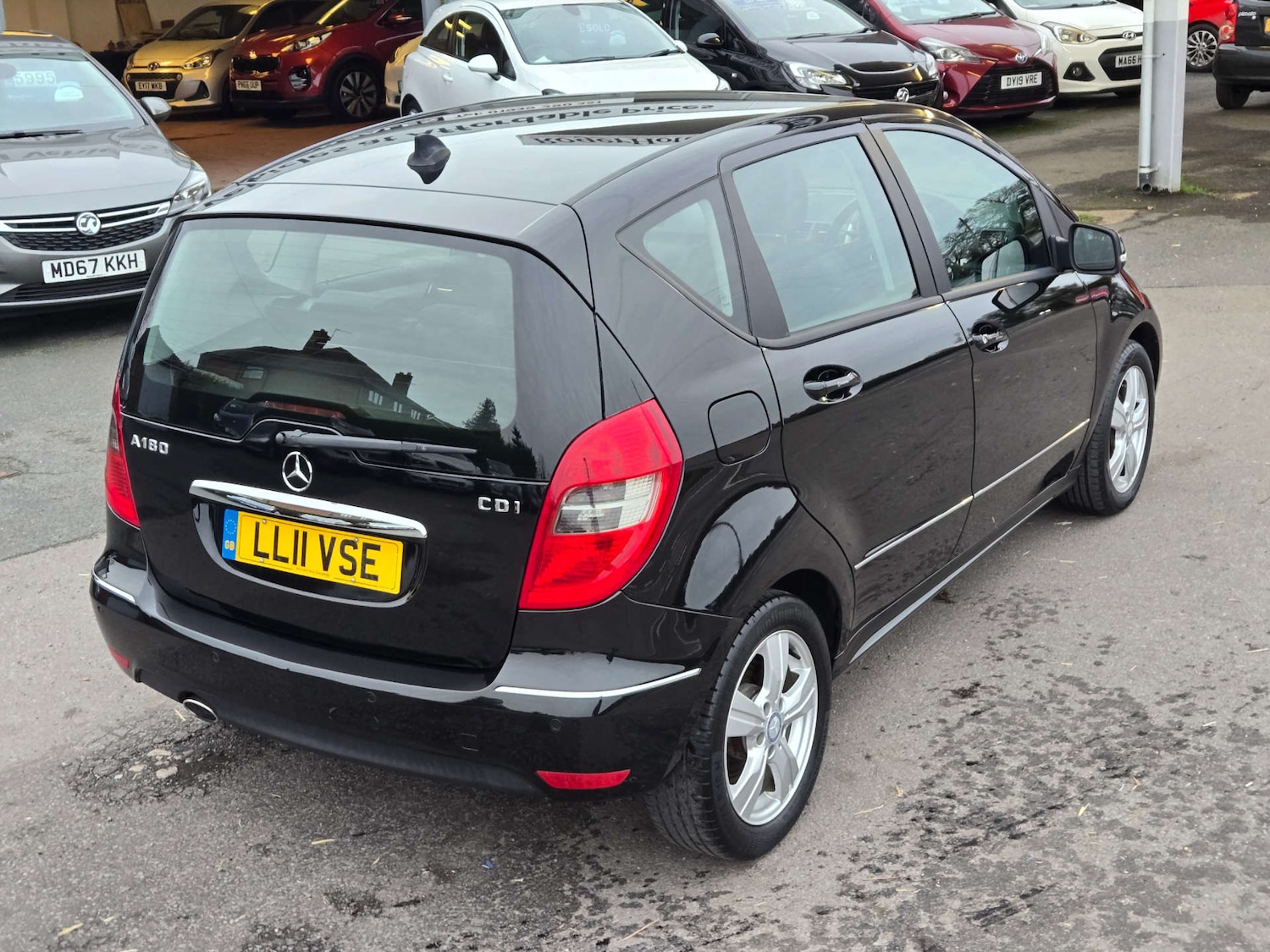 Used Mercedes-Benz A-Class 2011 for sale - 77558805: Photo 15