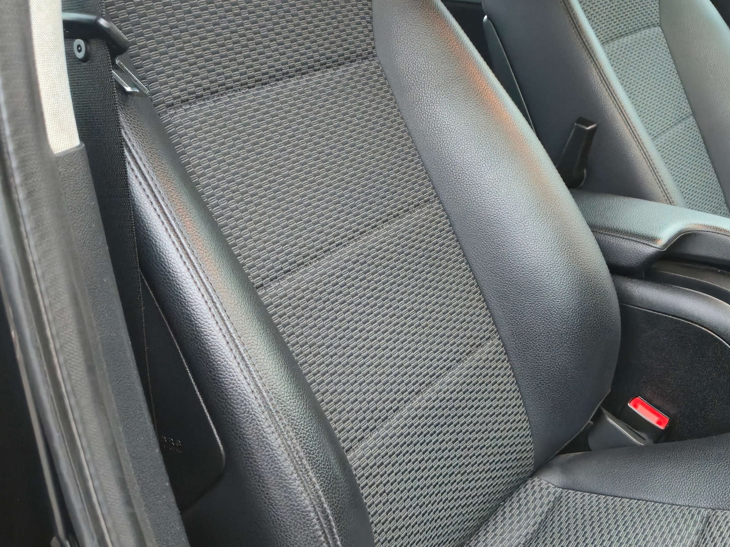 Used Mercedes-Benz A-Class 2011 for sale - 77558805: Photo 21