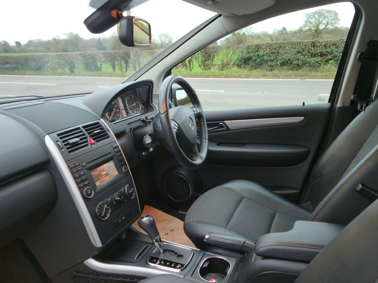 Used Mercedes-Benz A-Class 2011 for sale - 77558805: Photo 30