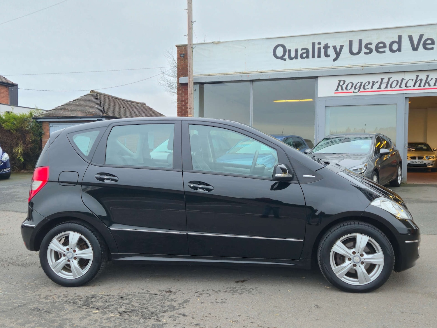 Used Mercedes-Benz A-Class 2011 for sale - 77558805: Photo 8