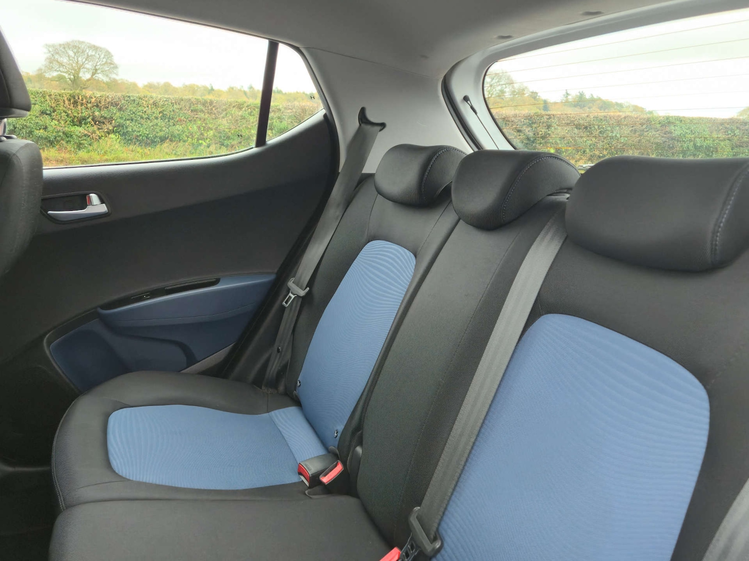 Used Hyundai i10 2015 for sale - 76659841: Photo 22