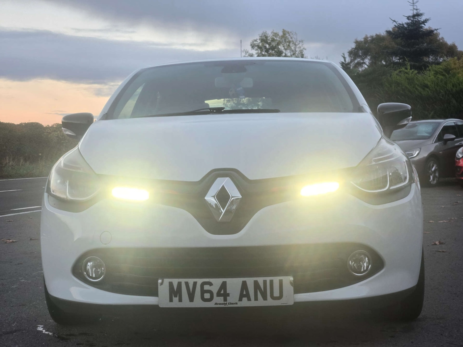 Used Renault Clio 2014 for sale - 76376990: Photo 10