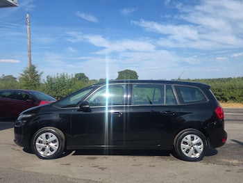 Used Citroen C4 Picasso 2015 for sale - 79498431: Photo