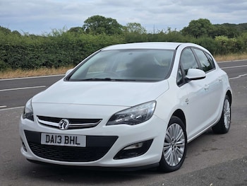 Used Vauxhall Astra 2013 for sale - 79238230: Photo