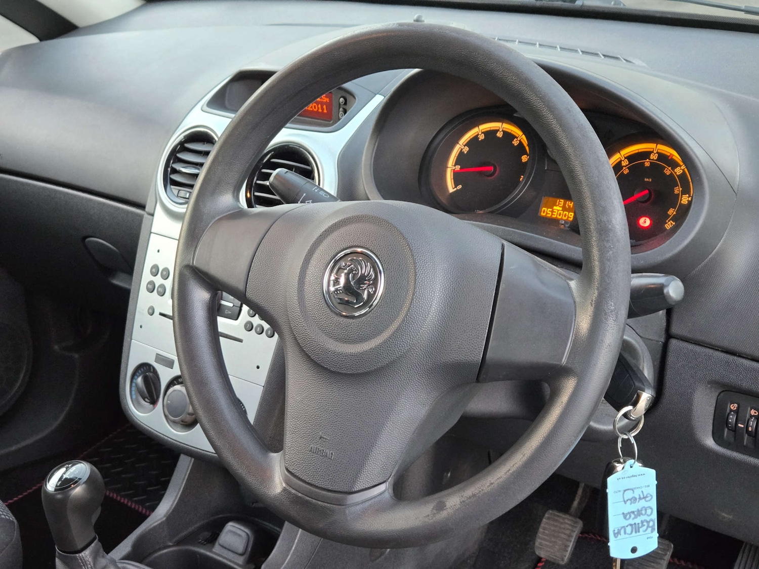 Used Vauxhall Corsa 2011 for sale - 76522555: Photo 20