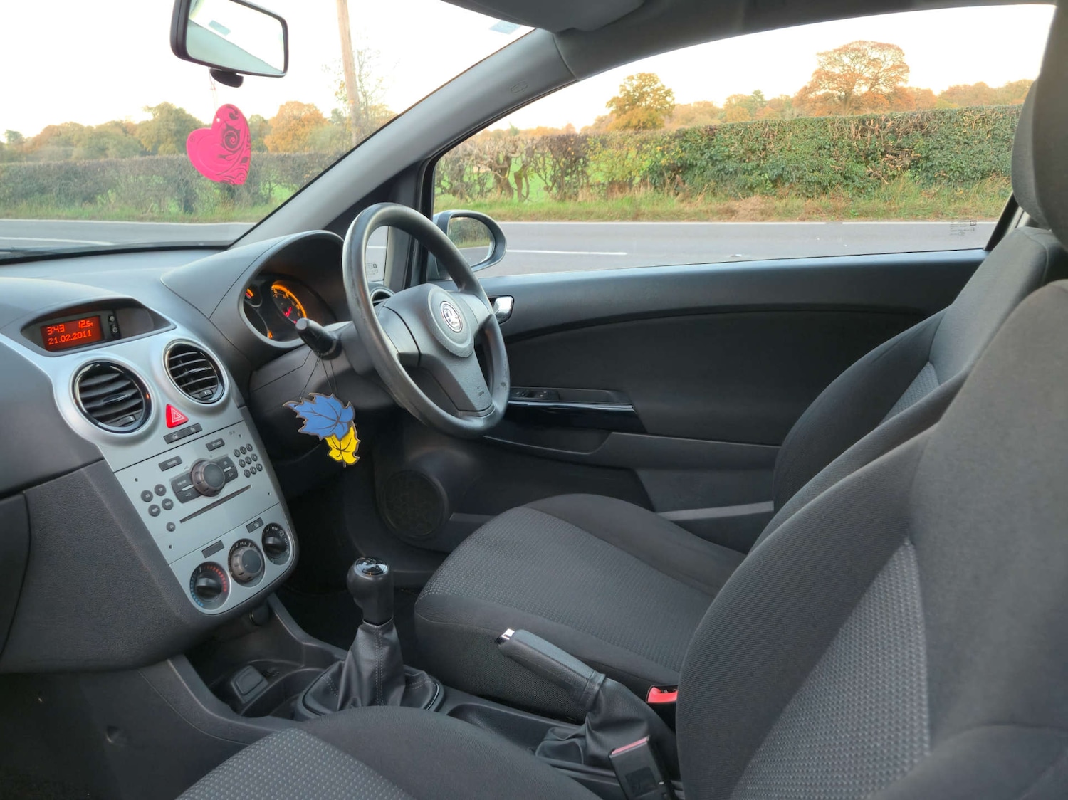 Used Vauxhall Corsa 2011 for sale - 76522555: Photo 29