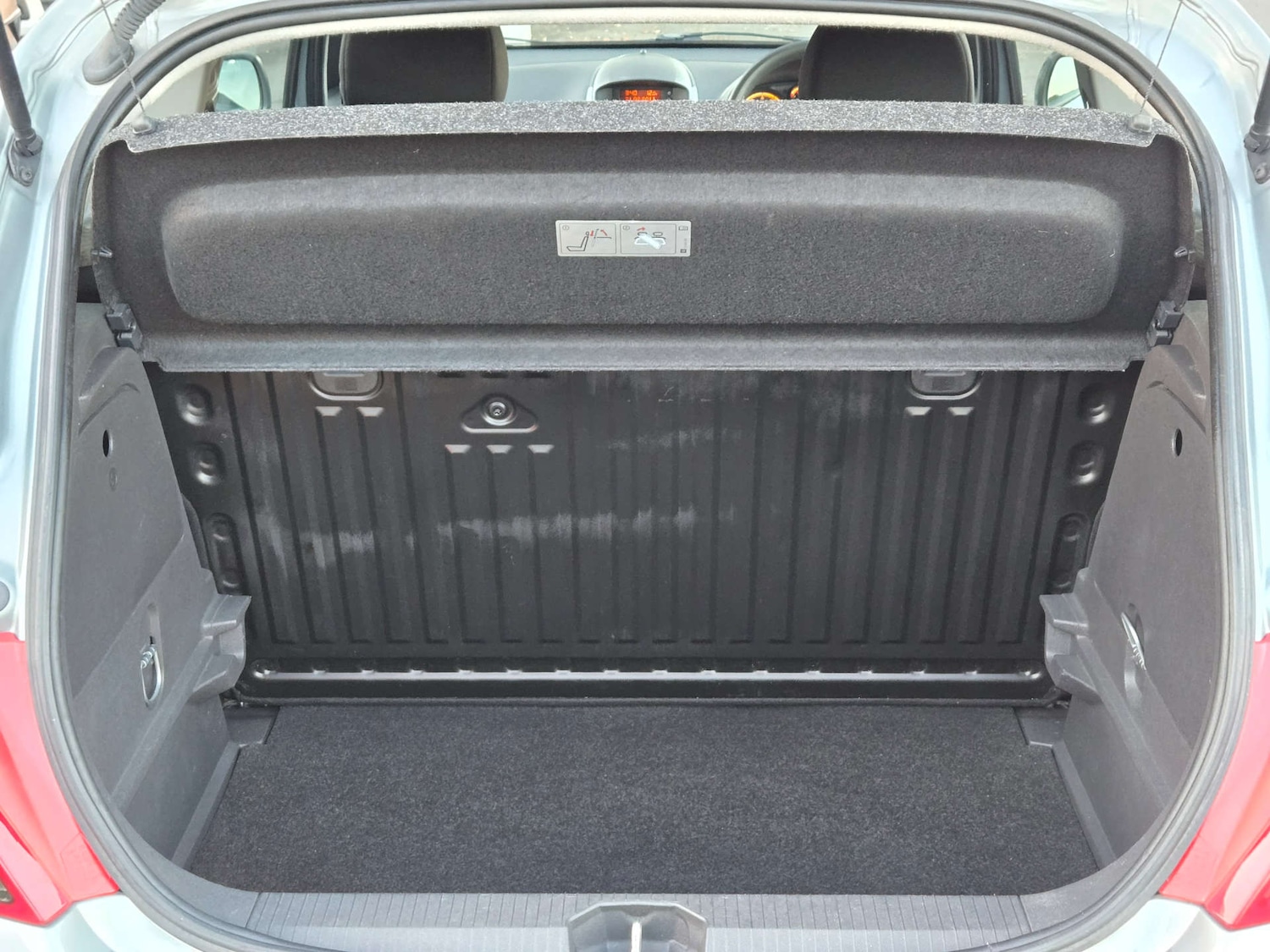 Used Vauxhall Corsa 2011 for sale - 76522555: Photo 6