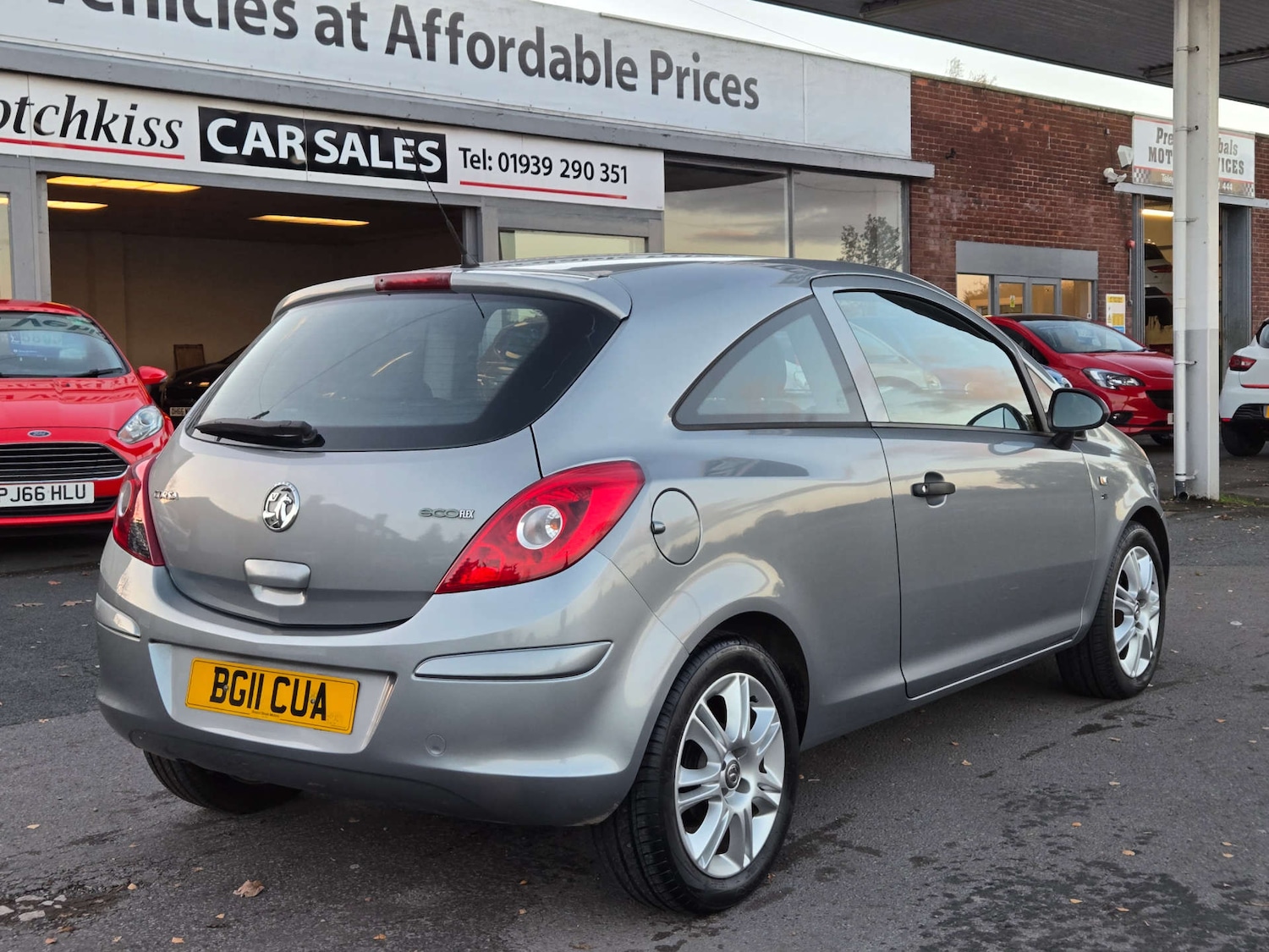 Used Vauxhall Corsa 2011 for sale - 76522555: Photo 7