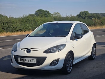 Used Mazda Mazda2 2014 for sale - 79498439: Photo