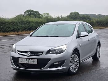 Used Vauxhall Astra 2015 for sale - 79673486: Photo