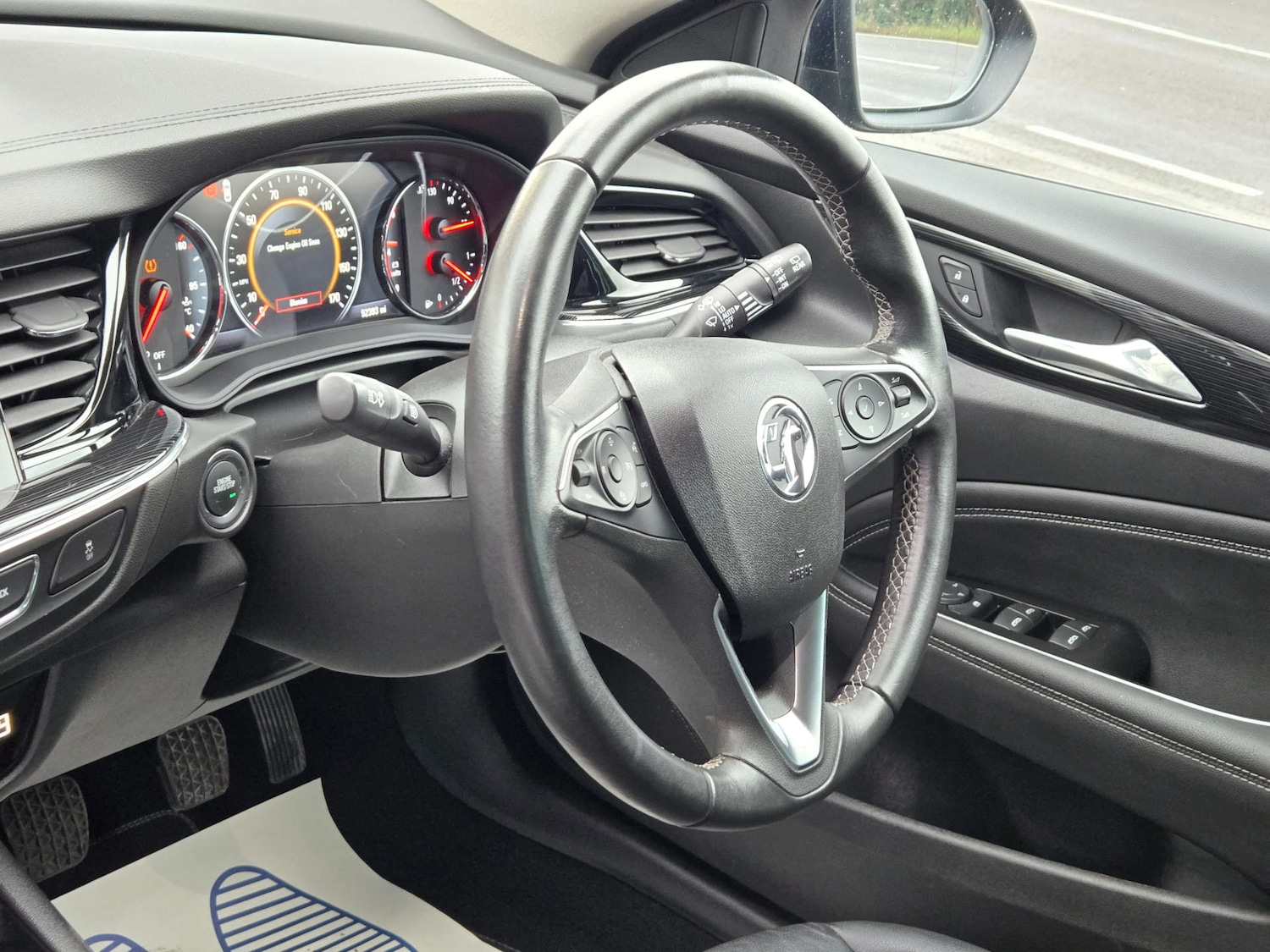 Used Vauxhall Insignia 2017 for sale - 76659843: Photo 26