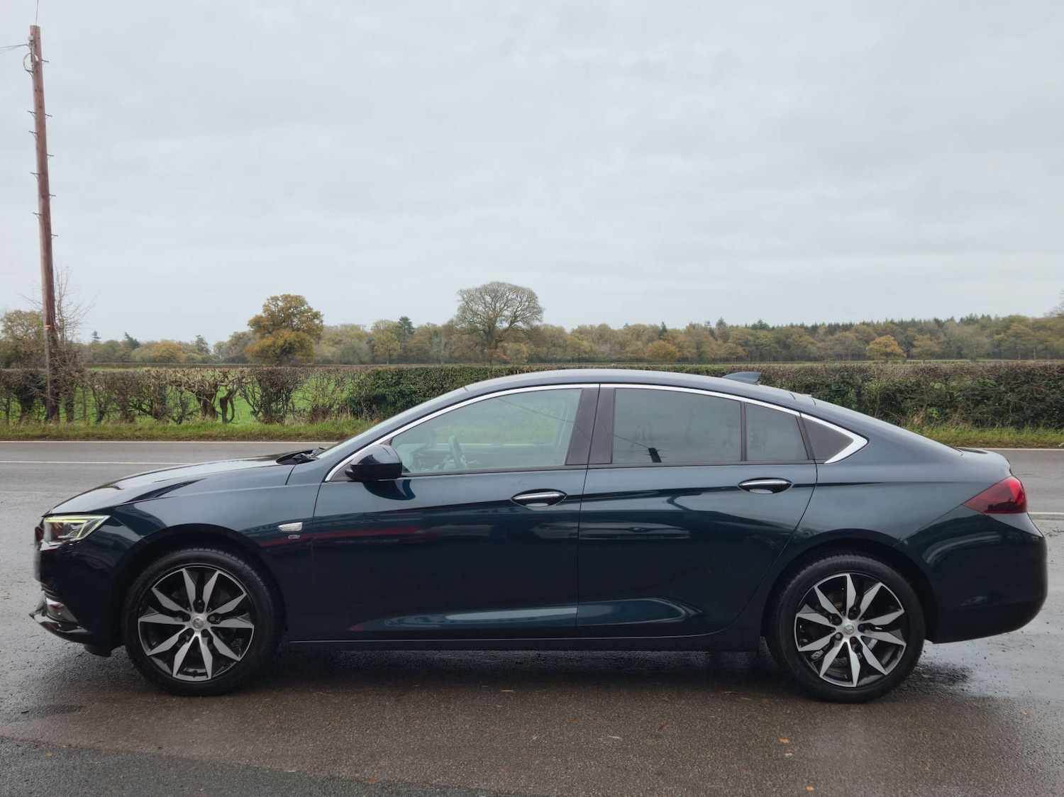 Used Vauxhall Insignia 2017 for sale - 76659843: Photo 3