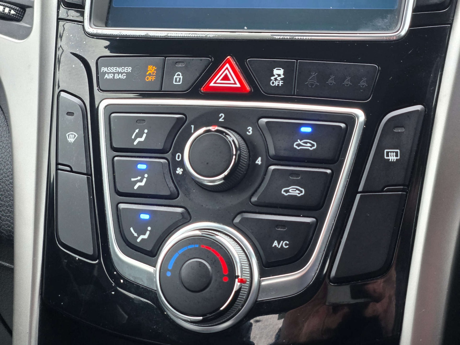 Used Hyundai i30 2015 for sale - 77479619: Photo 35