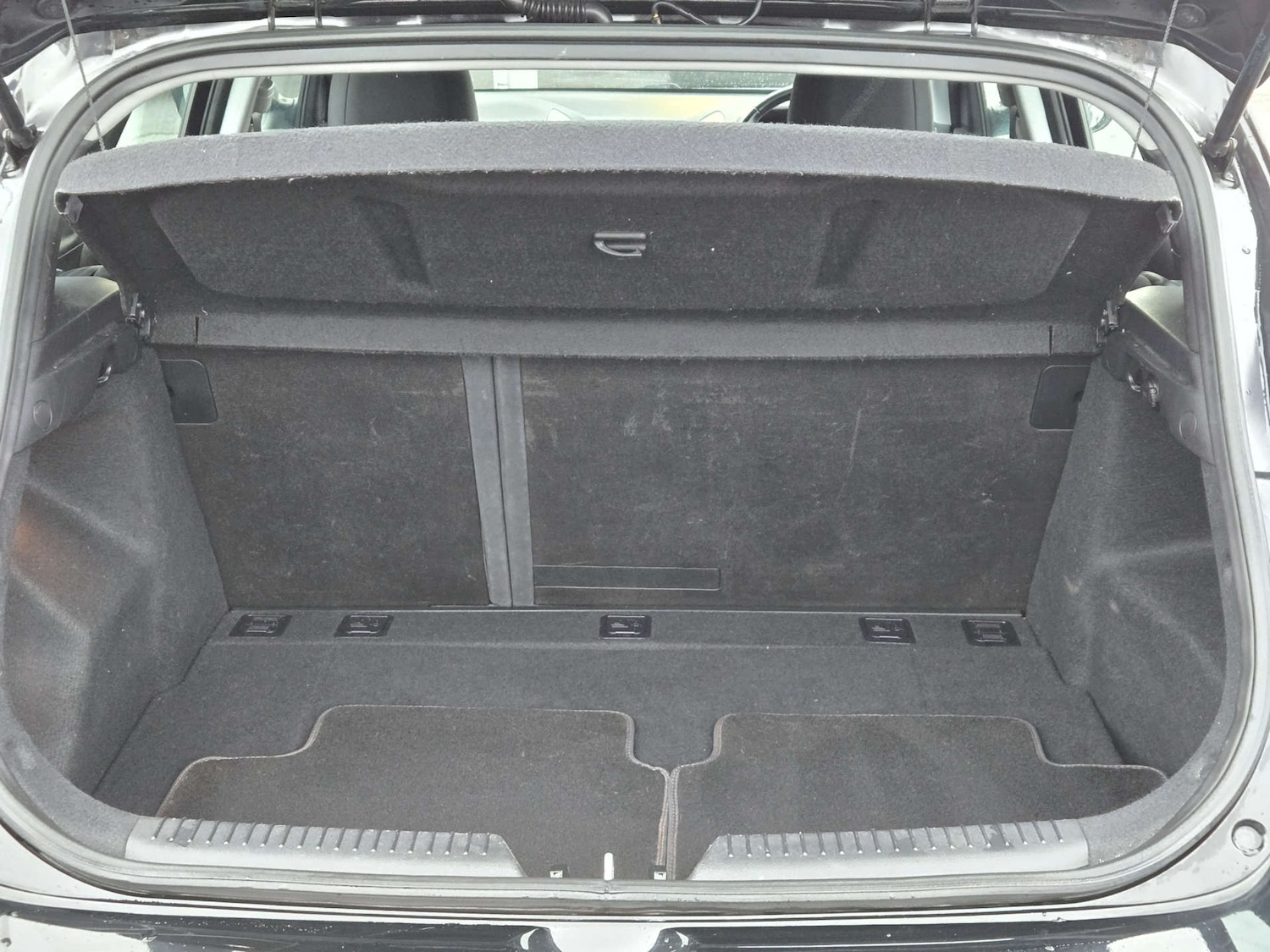 Used Hyundai i30 2015 for sale - 77479619: Photo 6