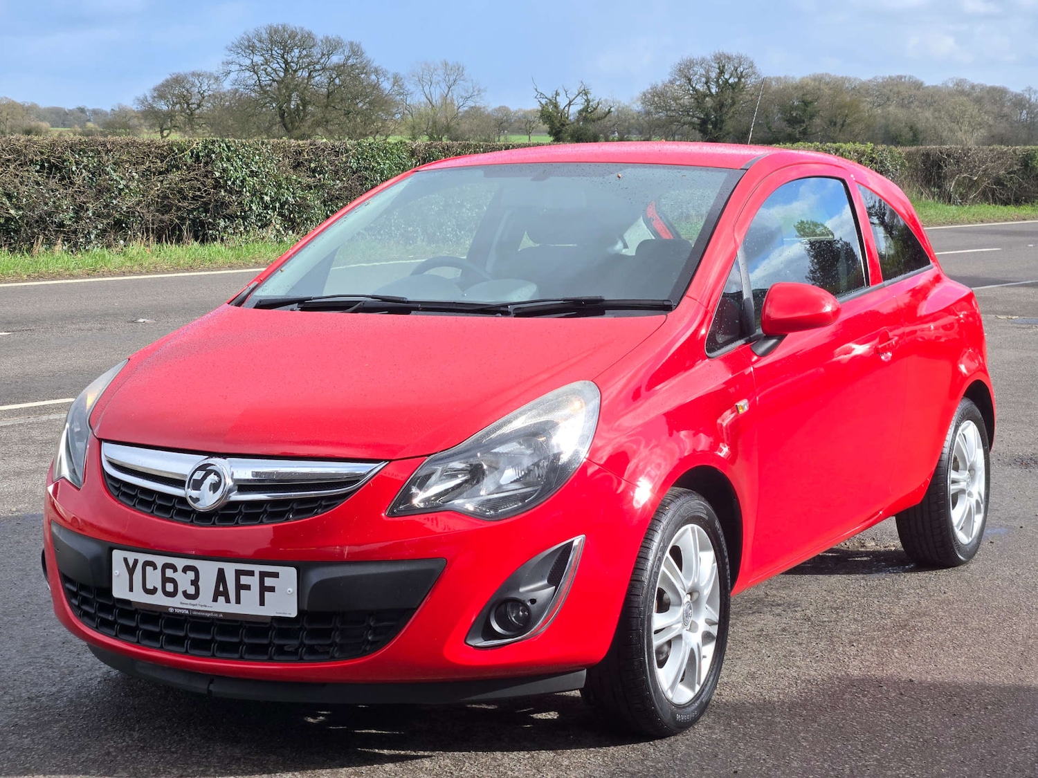 Used Vauxhall Corsa 2013 for sale - 77877278: Photo 2