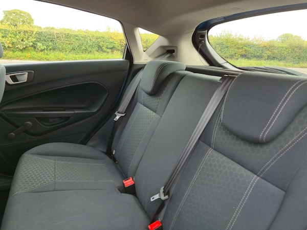 Used Ford Fiesta 2012 for sale - 76237431: Photo 24