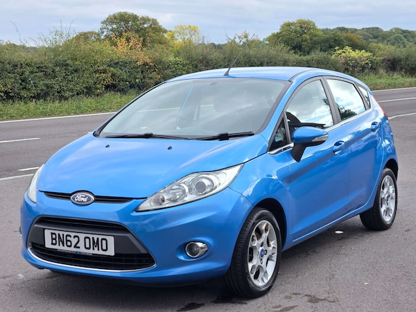 Used Ford Fiesta 2012 for sale - 76237431: Photo 2