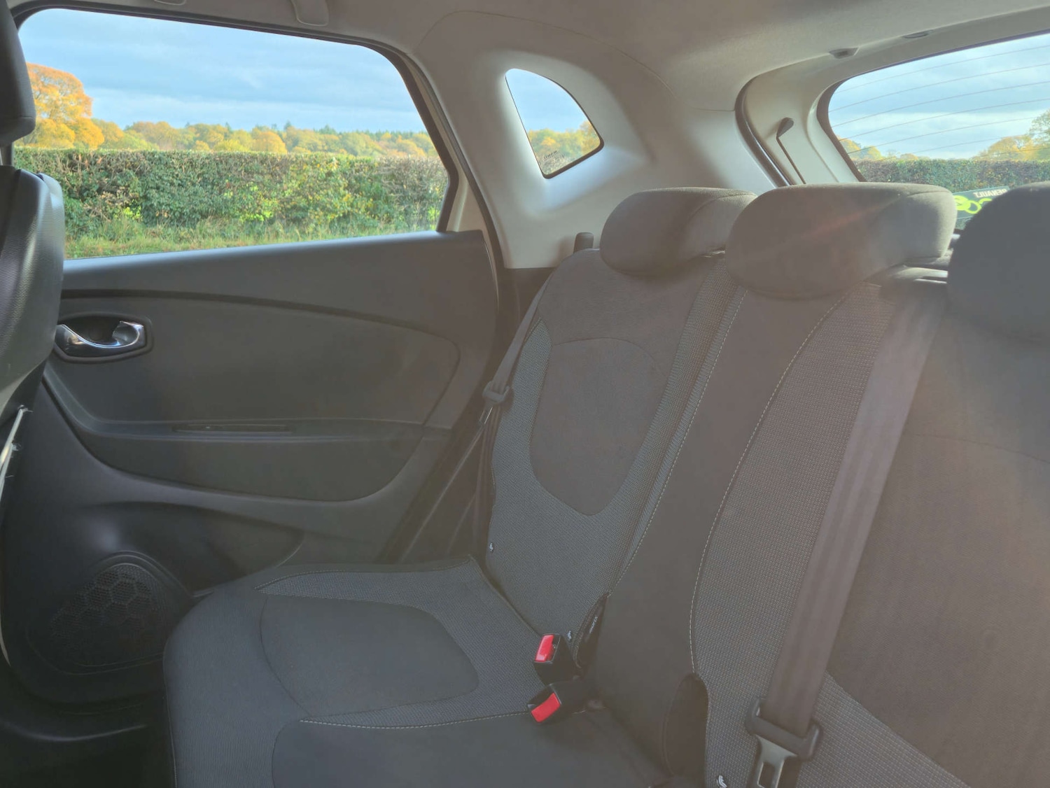 Used Renault Captur 2016 for sale - 76437903: Photo 23