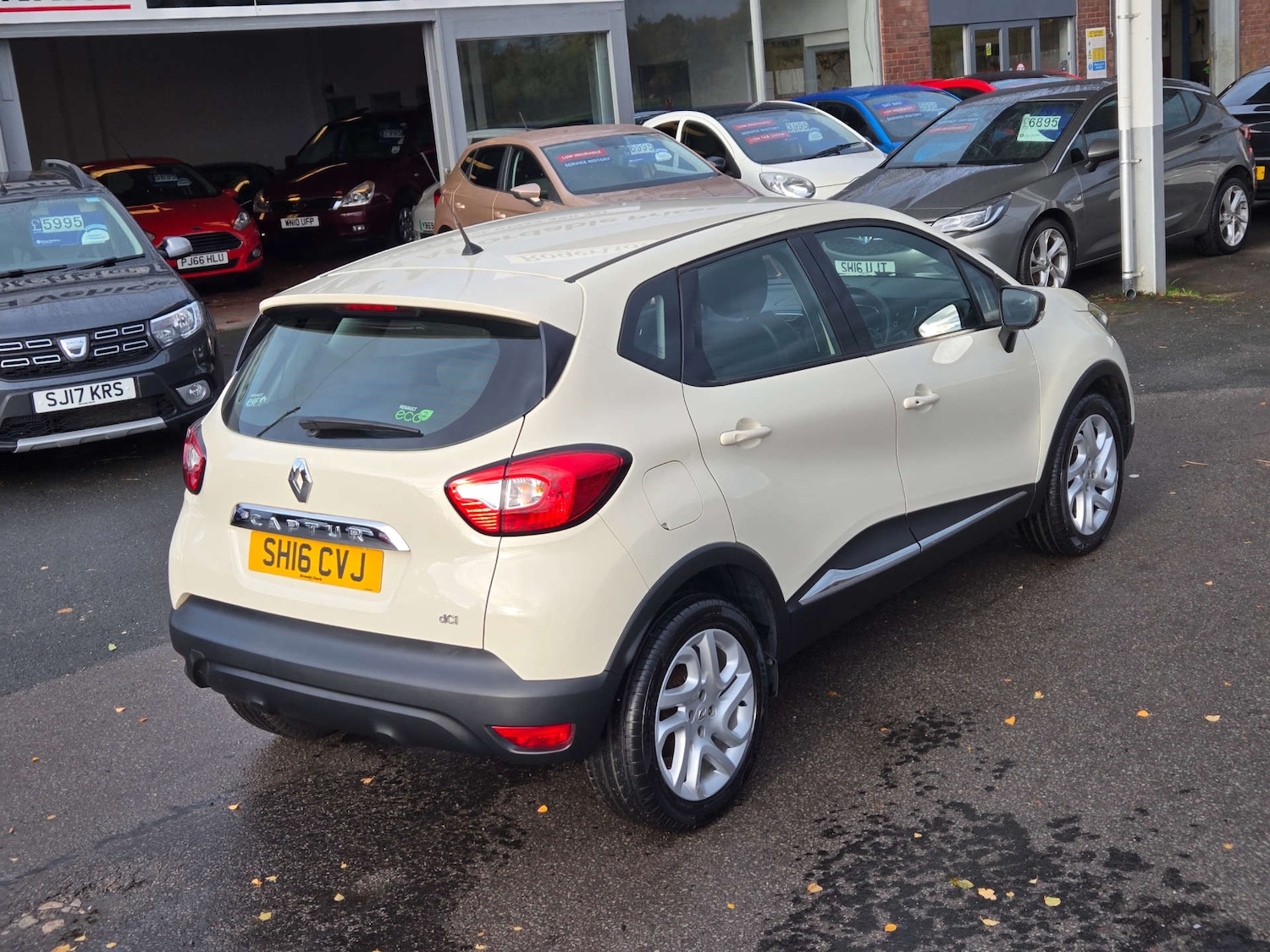 Used Renault Captur 2016 for sale - 76437903: Photo 26