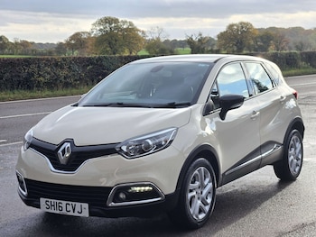 Used Renault Captur 2016 for sale - 76437903: Photo