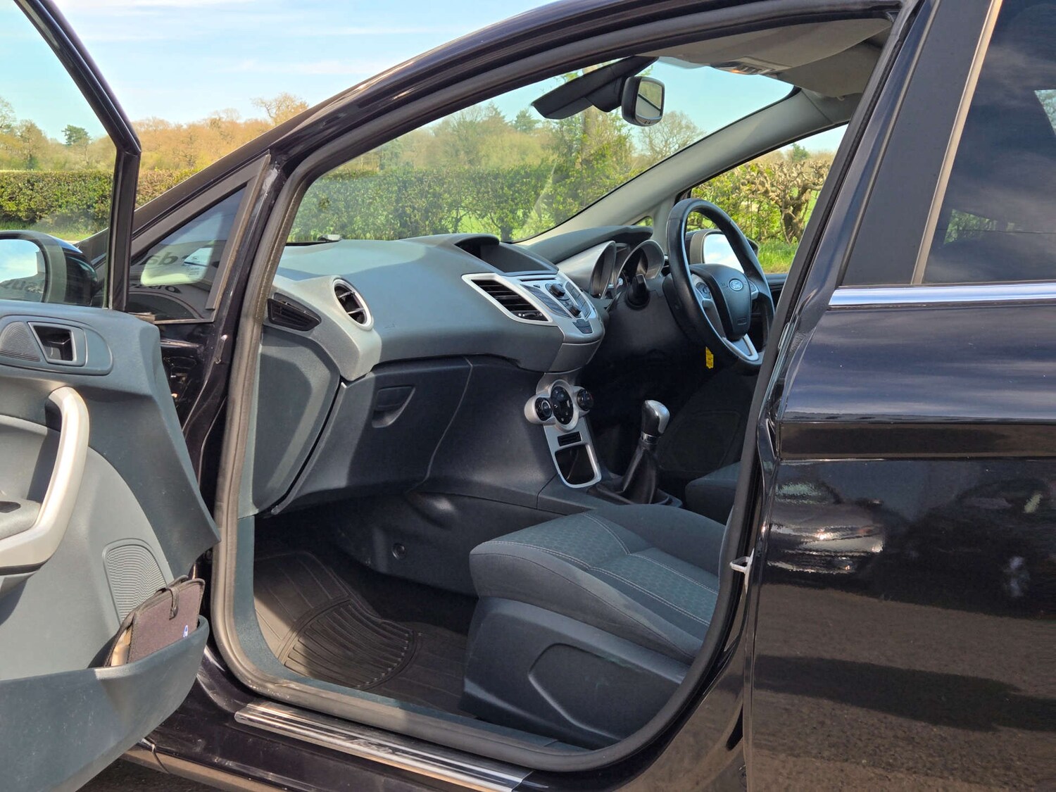 Used Ford Fiesta 2009 for sale - 78152407: Photo 30