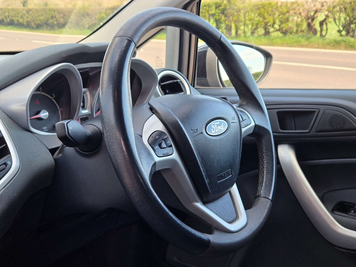 Used Ford Fiesta 2009 for sale - 78152407: Photo 31