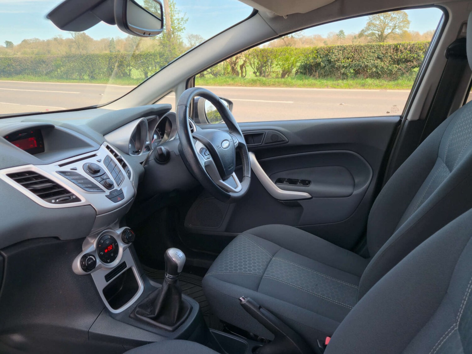 Used Ford Fiesta 2009 for sale - 78152407: Photo 32