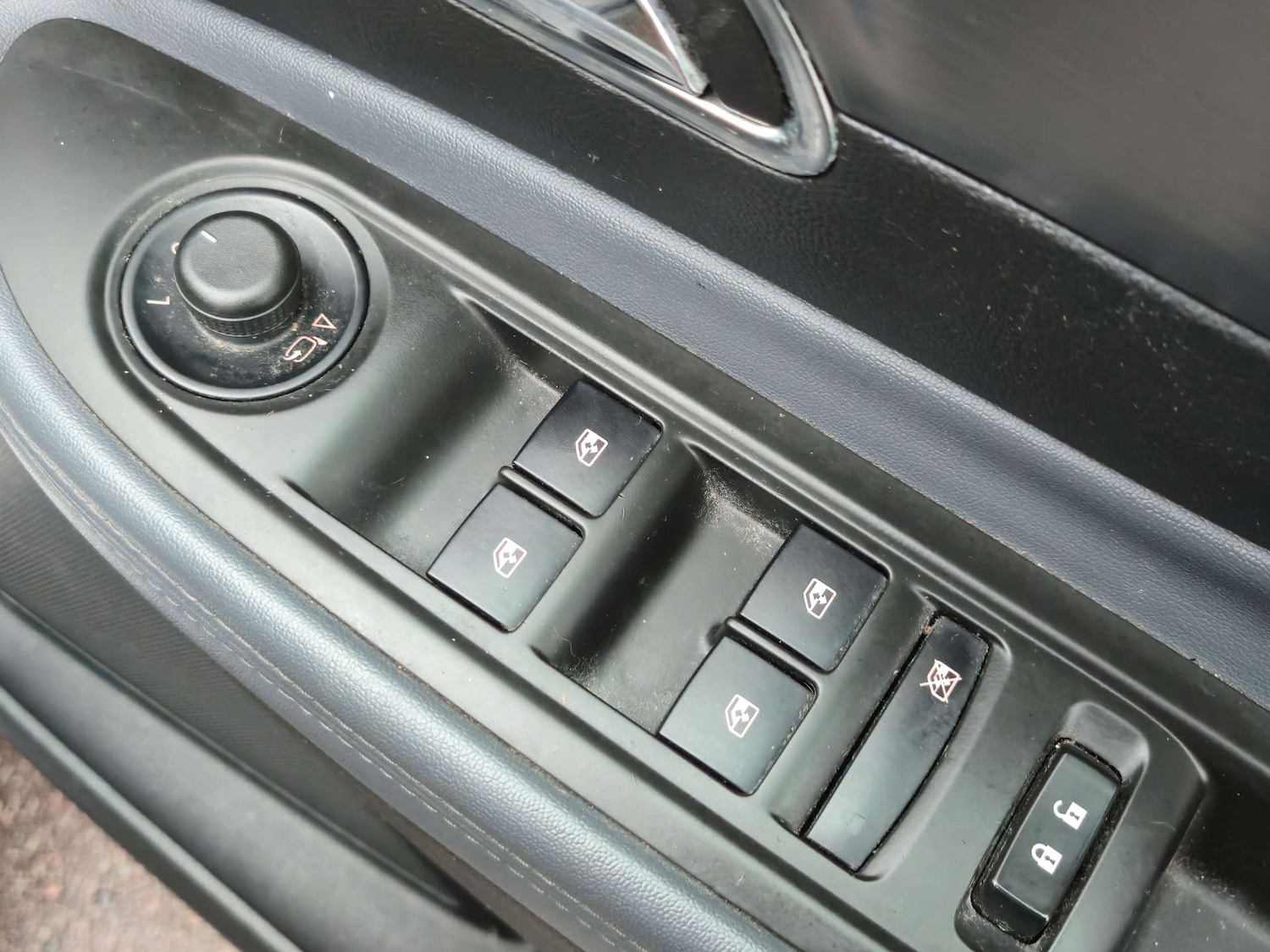 Used Vauxhall Mokka 2015 for sale - 77154654: Photo 37