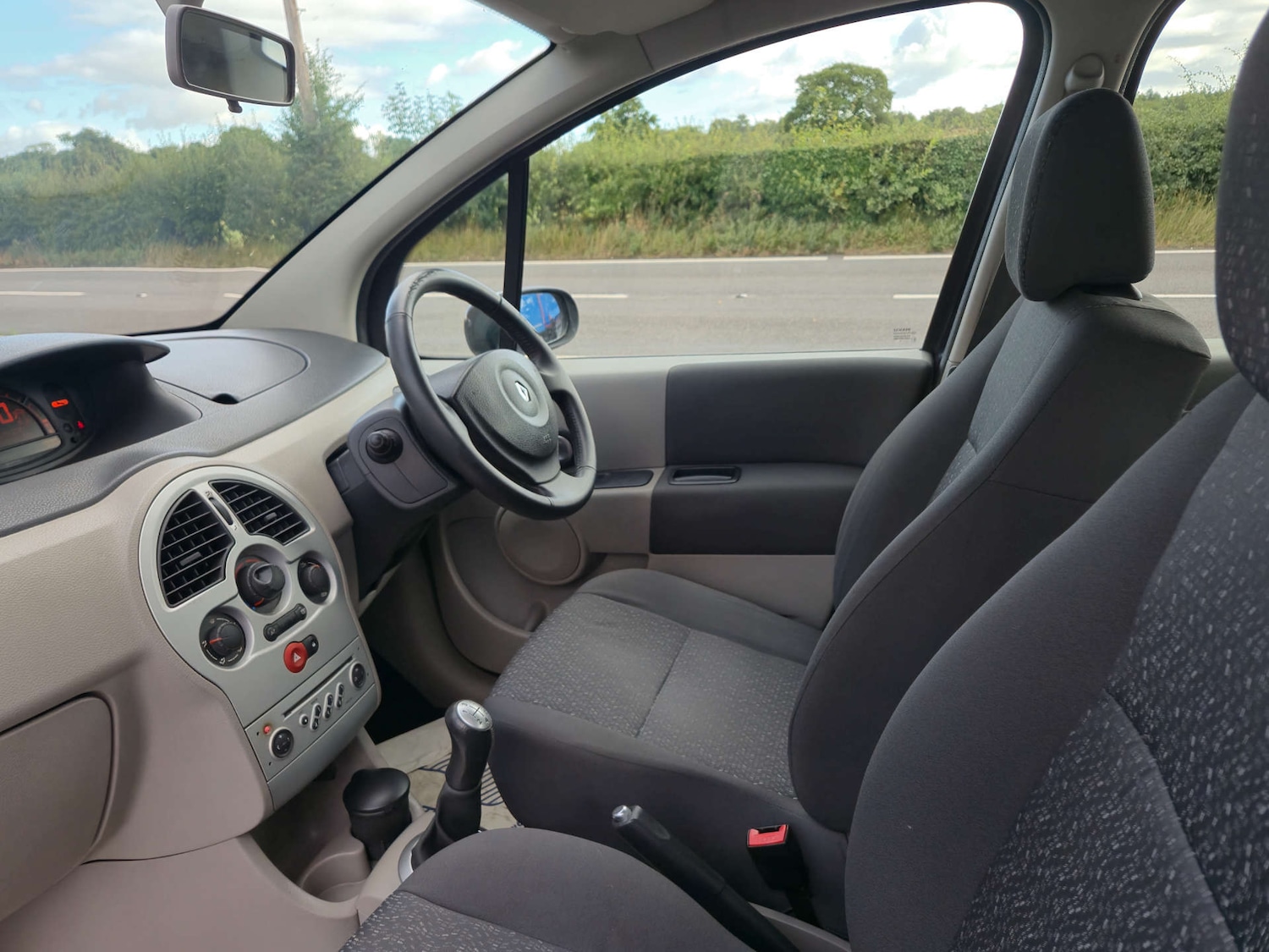 Vehicle 28