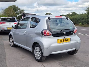 Used Toyota AYGO 2013 for sale - 79814506: Photo