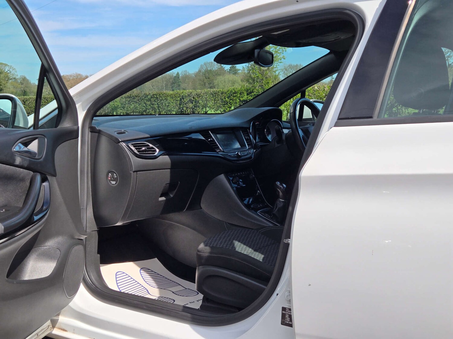 Used Vauxhall Astra 2017 for sale - 78159037: Photo 28