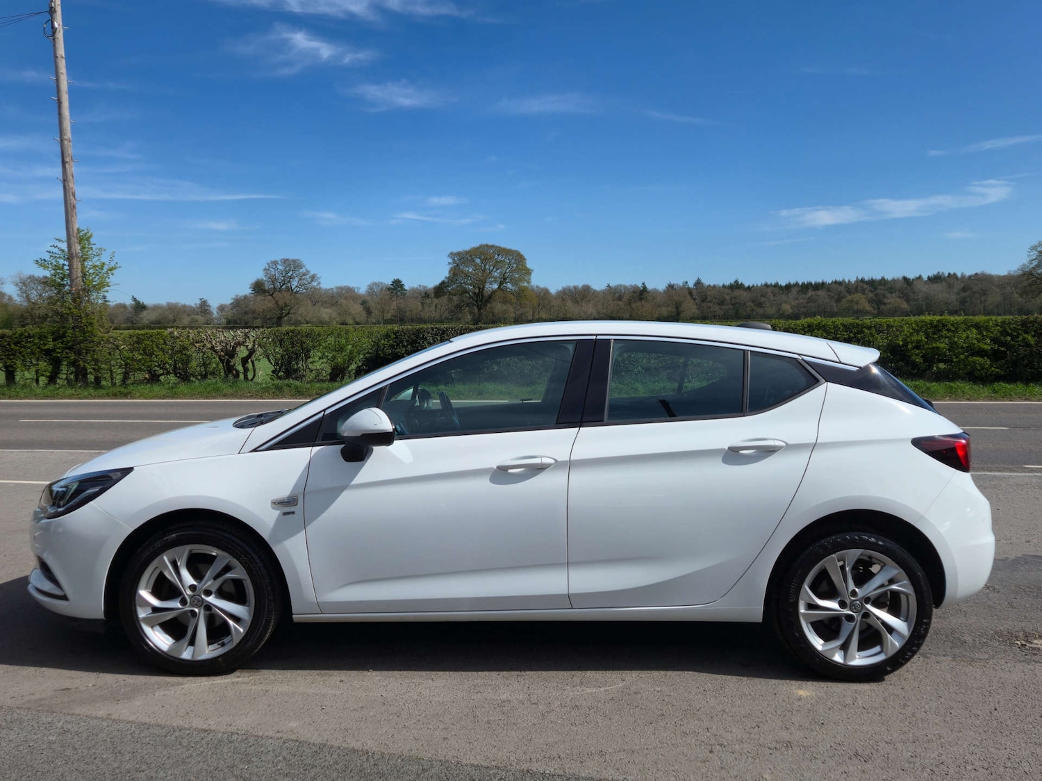 Used Vauxhall Astra 2017 for sale - 78159037: Photo 3