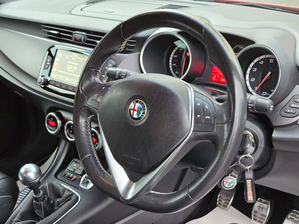 Used Alfa Romeo Giulietta 2015 for sale - 76314257: Photo 19